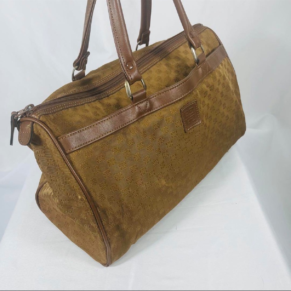 ✨ Givenchy Vintage Monogram Boston Duffel Bag ✨ - Picture 3 of 12